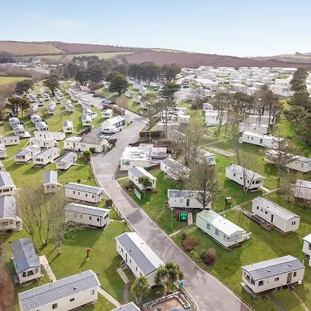 Campsite Newquay Bay 151 *